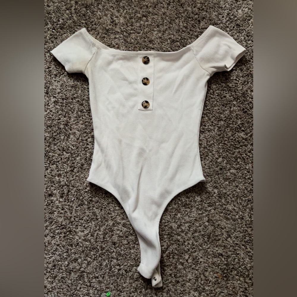 Size small off the shoulder body suit.